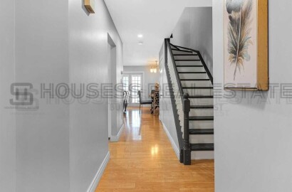 3 Bedroom Freehold Townhome - Downtown Brampton