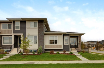 Freehold Townhome - Airdrie Freehold Townhome - Airdrie