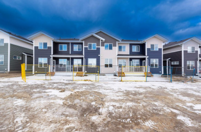 Front Garage Townhome - Redstone, NE Calgary